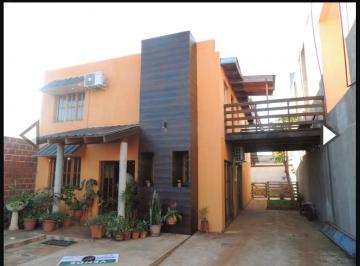 Casa · 120m² · 1 Dormitorio · 4 Cocheras · Vendo Excelente Duplex con Vista Rio en Garupa Misiones