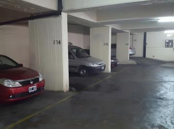 Garage · 12m² · Cochera en Av Cordoba Entre Parana y Montevideo