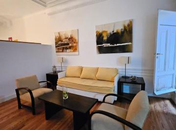 Departamento de 1 ambiente, Centro / Microcentro · Tucuman y Suipacha - Amoblado con Patio $900.000 (Incluye Expensas)