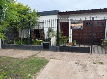 PH · 48m² · 3 Ambientes · 1 Cochera · PH de 3 Ambientes con Garaje y Patio