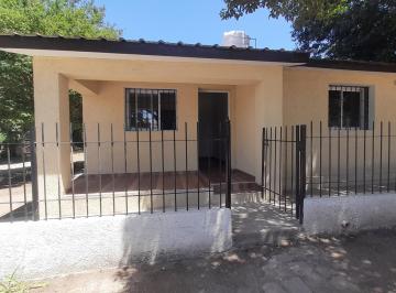 Casa de 5 ambientes, Villa Parque Siquiman · Hermosa Casa de 3 Dorm. en Villa Parque Siquiman, Cba.