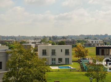 Casa · 170m² · 5 Ambientes · 2 Cocheras · Casa en Venta 4 Ambientes en El Canton - Golf