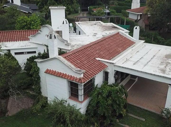 Casa · 290m² · 11 Ambientes · 3 Cocheras