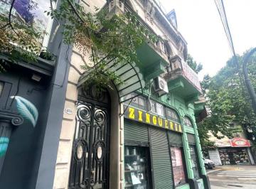 Casa · 256m² · Casa en Av San Martin 4851