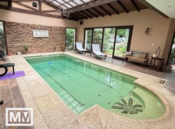 Casa · 395m² · 6 Ambientes · 3 Cocheras · Casa en Bosque Peralta Ramos