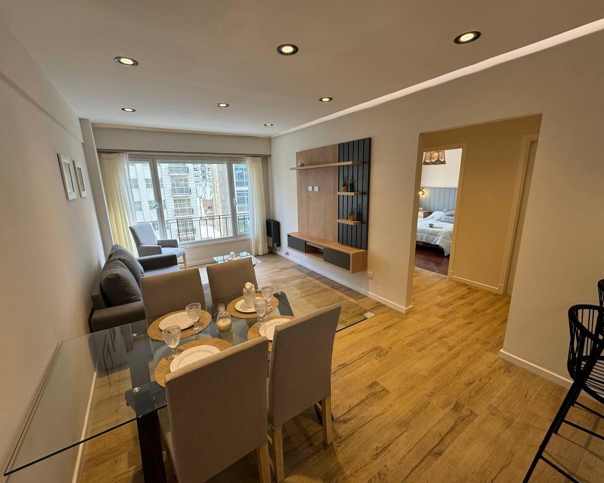 Depto reciclado 3 amb, 68m² con balcón — Mar del Plata