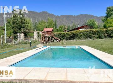 Casa · 398m² · 2 Ambientes · 1 Cochera · Insa Propiedades Vende Complejo de Cabañas