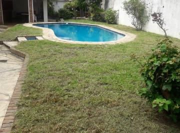 Terreno de 5 ambientes, Vicente López · Olivos S/ugarte 2300 Lote 400 m² Apto Edificar. o Casa Recic 2 Plantas Piscina