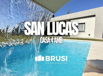 Casa · 155m² · 4 Ambientes · 2 Cocheras · Casa en Venta 4 Ambientes en Una Planta con Pileta - Barrio Privado San Lucas