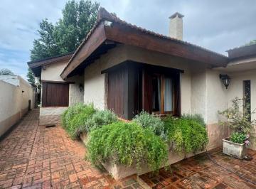 Casa · 1070m² · 6 Ambientes · Cf1184 - Casa en Venta Z/ Av Lavalle y Av Lopez y Planes