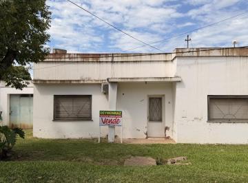 Casa · 100m² · 4 Ambientes · 2 Cocheras · Casa en Zona Norte de Colón