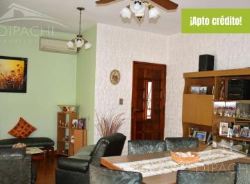 PH · 70m² · 4 Ambientes · Venta PH en Gerli, Avellaneda