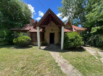 INB-INB-3533_2 · Casa 3 Dorm.. | Calle 1457 a