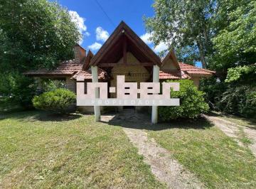 INB-INB-3533_2 · Casa 3 Dorm.. | Calle 1457 a