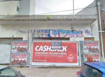 Terreno · 180m² · Lote Bolivar 3300