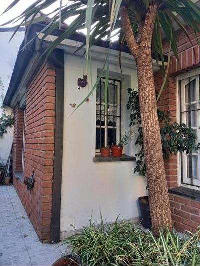 Casa · 169m² · 4 Ambientes · 1 Cochera