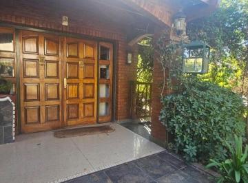 Casa · 200m² · 4 Ambientes · 2 Cocheras · Casa en Venta Mapuche Country Club