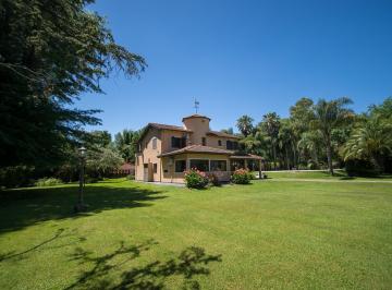 Quinta vacacional de 5 ambientes, José C Paz · Casa Alquiler Anual Barrio Parque Peró, del Viso