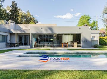 Casa · 350m² · 4 Ambientes · 2 Cocheras · Casa en Venta en San Diego Country Club, Moreno