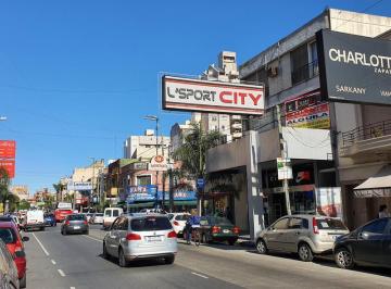 Local comercial · 125m² · 4 Ambientes · Alquiler Comercial Oficinas Consultorios Semipiso Lanus Oeste Sin Expensas