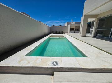 portada · Venta. Casa de Tres Dorm. en Exclusivo Barrio Sant Josep, Fisherton, Rosario.