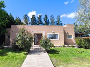 Casa · 280m² · 4 Ambientes · 2 Cocheras · Casa en Venta Cardales - La Codorniz