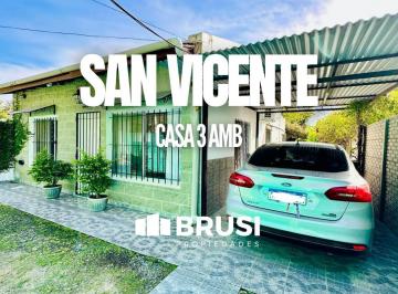 Casa · 80m² · 3 Ambientes · 2 Cocheras · Casa 3 Ambientes con Increíble Fondo en San Vicente