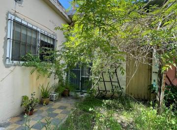 PH · 50m² · 2 Ambientes · PH en Venta de 2 Ambientes con Patio - Wilde