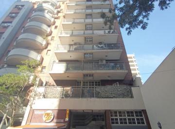 Departamento · 80m² · 4 Ambientes · 1 Cochera · Departamento de Cuatro Ambientes con Cochera en Lomas de Zamora