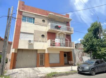 Departamento de 3 ambientes, Morón · Venta Departamento 3 Ambientes en Haedo Sur con Balcón y Patio.