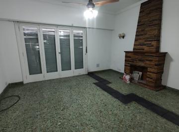 PH · 120m² · 4 Ambientes · PH de 3 Ambientes en Impecable Estado con Galpón de 4x26 - Sarandí