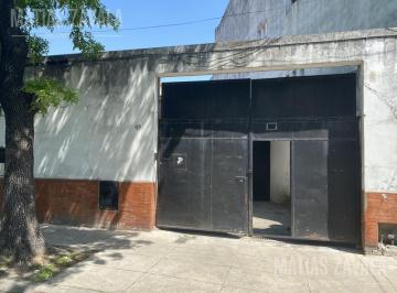 Bodega-Galpón · 300m² · Lindo y Amplio Galpón Sin Columnas en Barracas (Muy Buenos Accesos)