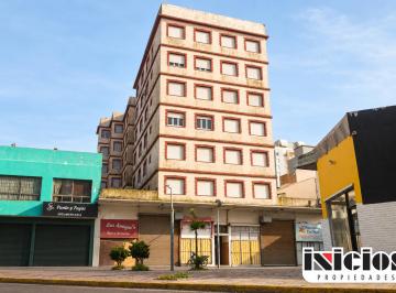 Local comercial , Mar de Ajó · Local: N° 27 Yrigoyen E/ Marano y Diagonal Rivadavia - Mar de Ajo - C847