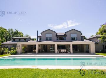 Casa · 537m² · 8 Ambientes · 3 Cocheras · Casa en Alquiler Anual Sin Muebles y en Venta en San Jorge Village