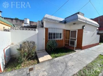 PH · 65m² · 4 Ambientes · 1 Cochera · Venta de PH de 4 Ambientes con Cochera en Villa Luzuriaga