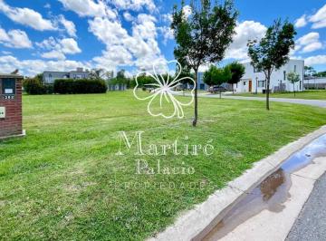 Terreno · 540m² · Venta Oportunidad! Excelente Lote Central, con Orientacion Norte, en Santo Tomas, Pilar
