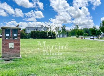 Terreno · 540m² · Venta Lote Central Orientacion Norte, Barrio Santo Tomas, Pilar