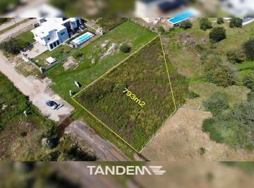 Terreno · 793m² · Terreno en Tanti, Keoken - 793 m² - Barrio Privado