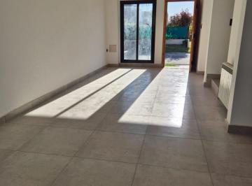 Casa de 5 ambientes, Córdoba · Casa con 3 Dorm. en Venta de 180 m² en Prados de Manantiales