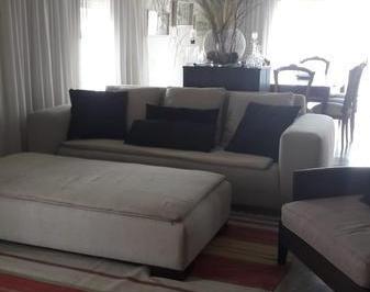 Departamento · 283m² · 3 Dormitorios · 2 Cocheras · Hermoso Piso de Gran Categopria - Lomas de Zamora Oeste