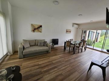 Casa · 110m² · 4 Ambientes · 1 Cochera · Venta Casa Dos Dorm. en Puerto Roldan Frente Al Lago - Roldan Pcia de Santa Fe