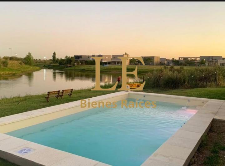 Casa · 183m² · 4 Ambientes