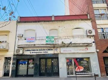 Terreno · 200m² · 8 Ambientes · 2 Cocheras · Terreno en Venta