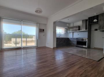 Departamento de 4 ambientes, Esteban Echeverría · Departamento Céntrico en Venta
