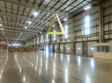 Bodega-Galpón · 10000m² · Alquiler Nave Aaa en Pilar