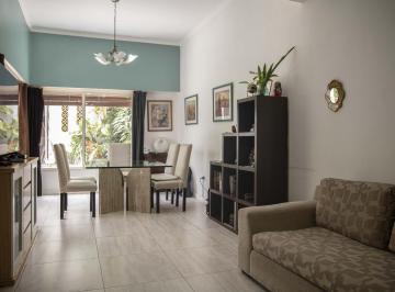 Casa · 185m² · 3 Ambientes · 1 Cochera · Casa en Venta en Villa del Parque