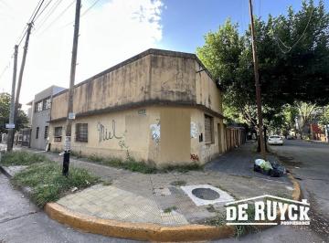 Terreno · 166m² · 3 Ambientes · Excelente Esquina en Quilmes a Pasos de Guido
