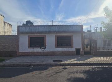 JAP-JAP-2029_2 · Venta Casa 3 Ambientes en La Tablada