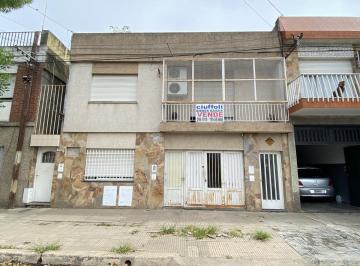 Casa · 80m² · 3 Ambientes · Casa - Tiro Suizo
