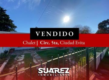 Casa · 150m² · 4 Ambientes · 1 Cochera · Chalet en Venta, 4 Ambientes, Ciudad Evita